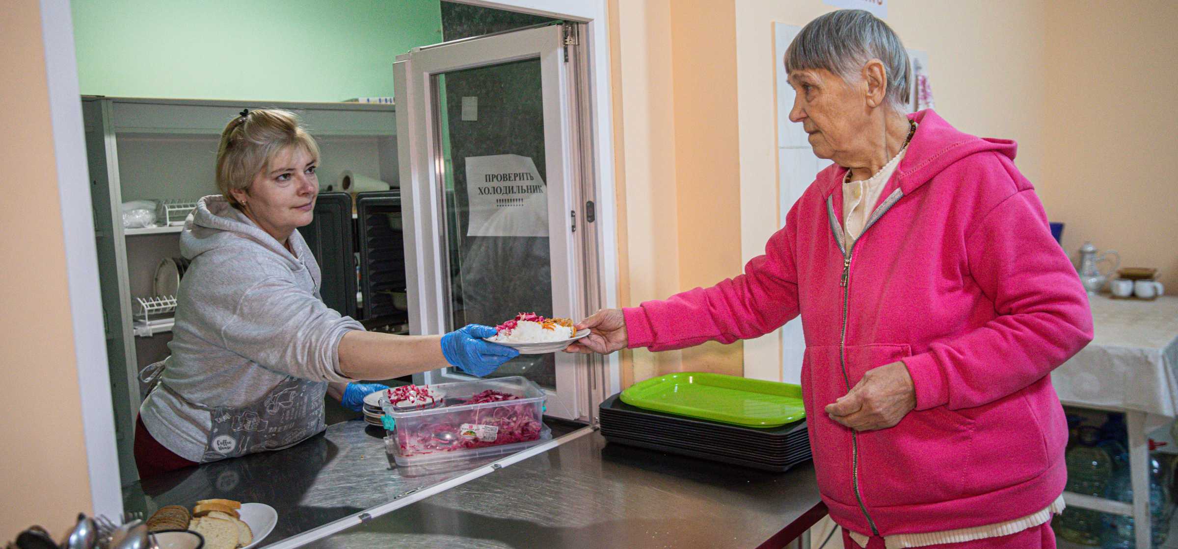Impact and Community Support_ Dnipro Hot Food Project_Winter 2022 .jpg